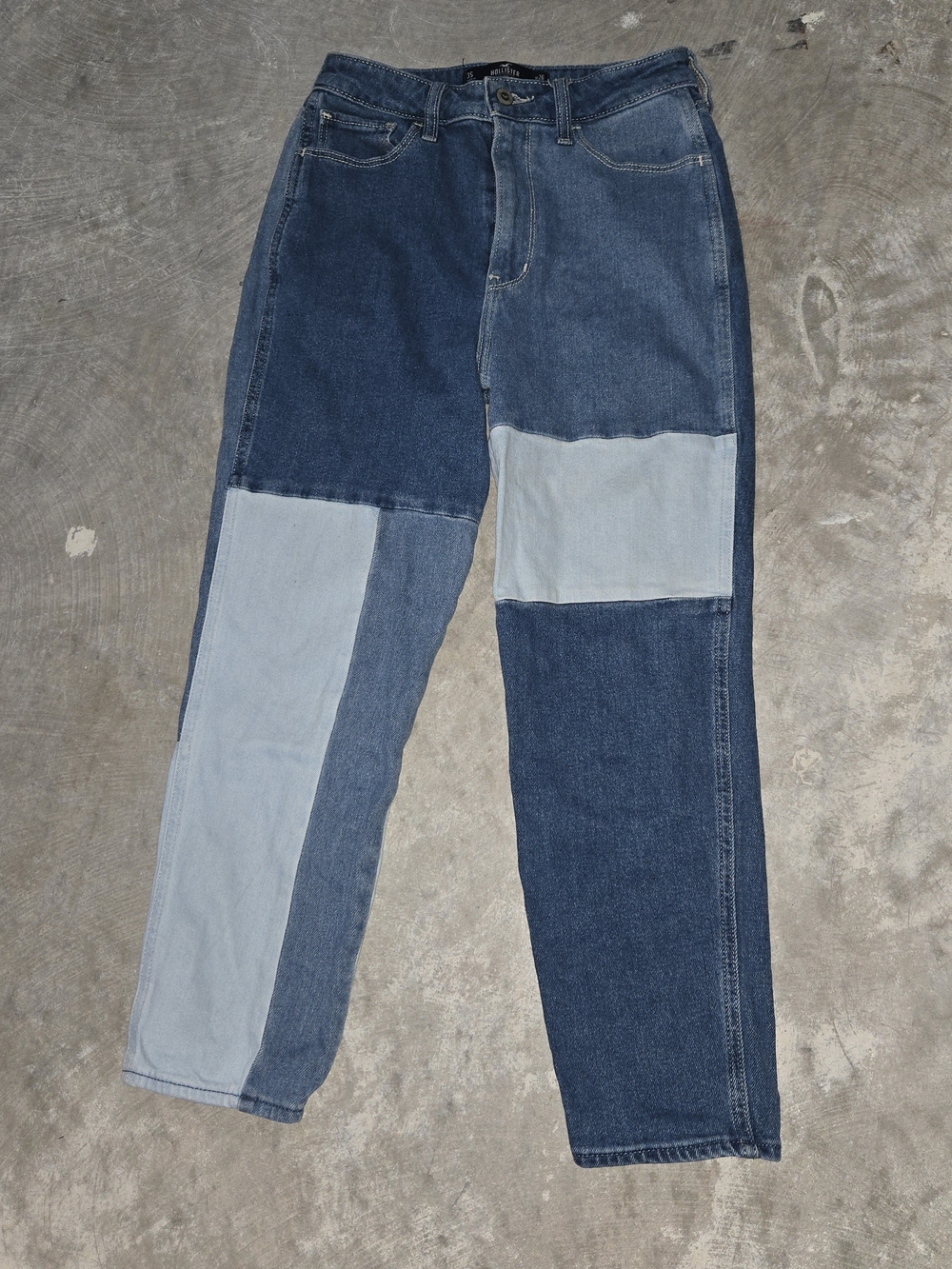 Hollister 3S Ultra High Waist Mom Jeans Vintage Stretch W26 L 25 Patchwork Y2K
